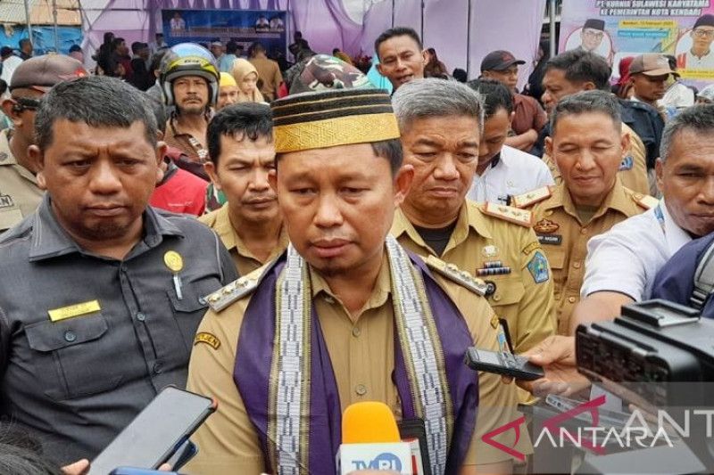 Pj Wali Kota Sebut IPM Kendari Peringkat Empat Nasional ANTARA News