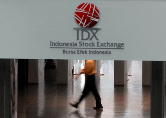 IHSG dibuka menguat, rupiah melemah IHSG dibuka menguat, rupiah melemah