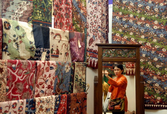 Pecinta Batik akan memilih Putra-Putri Batik Nusantara Pecinta Batik akan memilih Putra-Putri Batik Nusantara