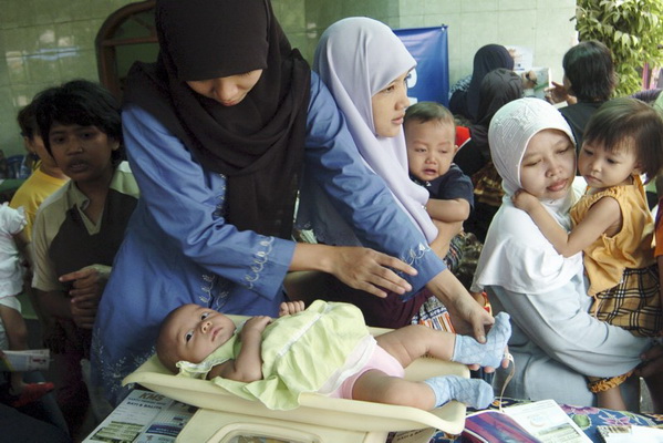 150.000 balita meninggal per tahun di Indonesia 150.000 balita meninggal per tahun di Indonesia