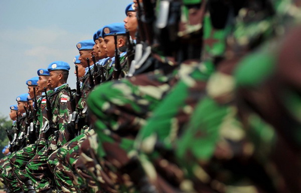 Wamenhan Sjafrie Kunjungi Prajurit TNI di Lebanon Wamenhan Sjafrie Kunjungi Prajurit TNI di Lebanon