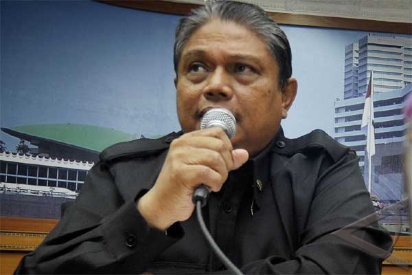Kasus Sisminbakum Sebaiknya Diteruskan ke Pengadilan Kasus Sisminbakum Sebaiknya Diteruskan ke Pengadilan
