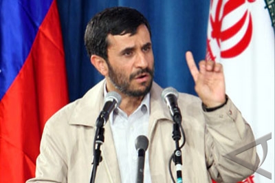 Presiden Iran: kekuatan arogan akan jatuh Presiden Iran: kekuatan arogan akan jatuh
