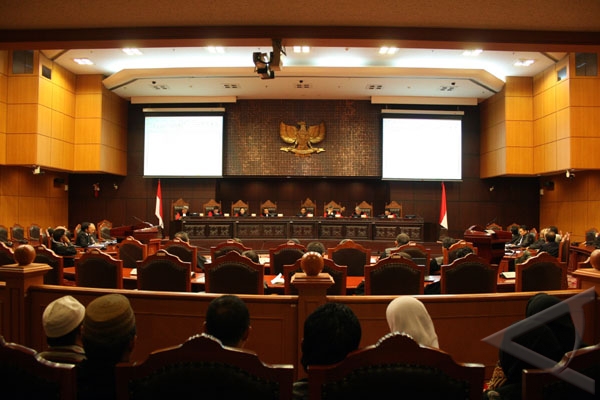 MK tidak terima permohonan 17 advokat MK tidak terima permohonan 17 advokat