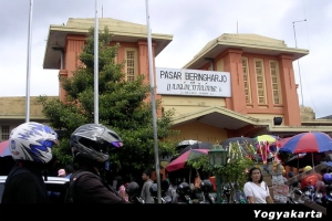 Harga Bahan Kebutuhan Pokok di Yogyakarta Meroket