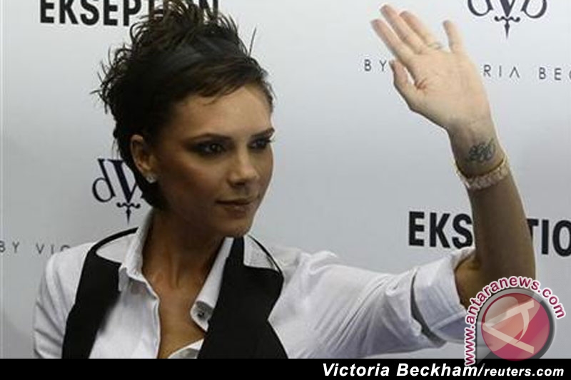 Spice Girls buka pertunjukan Viva Forever Spice Girls buka pertunjukan Viva Forever
