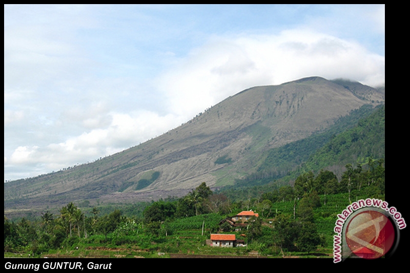 Status Gunung Guntur Garut menjadi waspada Status Gunung Guntur Garut menjadi waspada