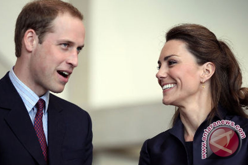 Pangeran William takut kepergok menciumi Kate Pangeran William takut kepergok menciumi Kate
