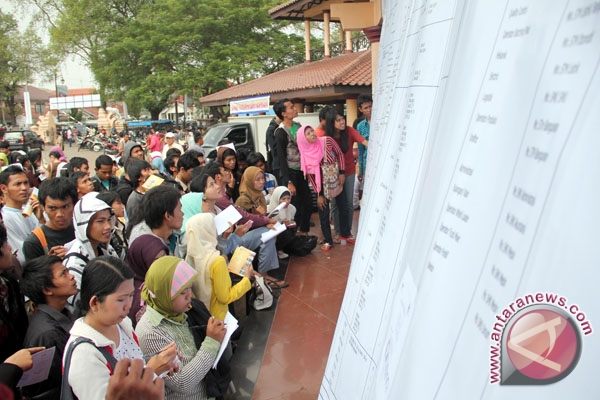 Permintaan SKCK naik empat kali lipat Permintaan SKCK naik empat kali lipat