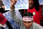 Ratusan guru honorer unjuk rasa di Istana Merdeka