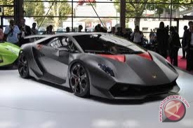 Lambo Sesto Elemento tidak masuk Indonesia Lambo Sesto Elemento tidak masuk Indonesia
