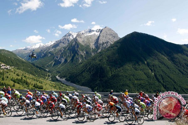 Sagan kalahkan Greipel untuk catat kemenangan ketiga Sagan kalahkan Greipel untuk catat kemenangan ketiga
