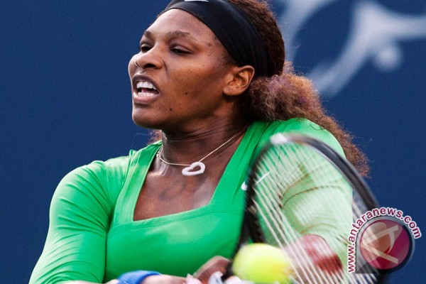Serena Williams melaju ke babak kedua Serena Williams melaju ke babak kedua
