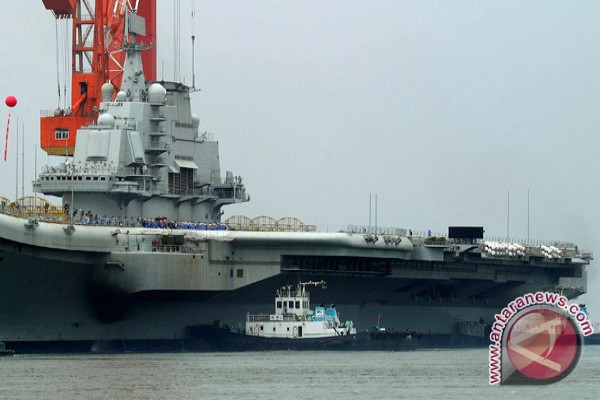Tiongkok  membangun kapal induk kedua?