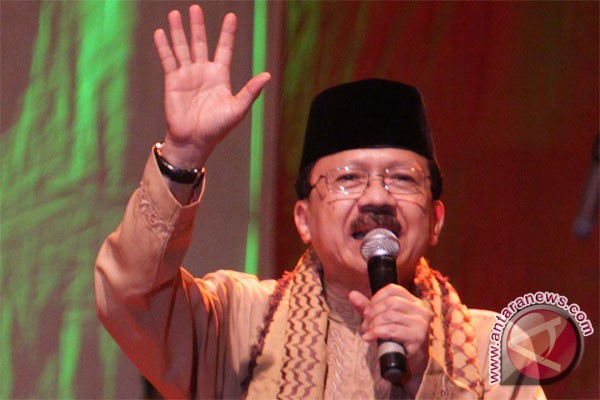 Fauzi Bowo akan bantu napi cari pekerjaan Fauzi Bowo akan bantu napi cari pekerjaan