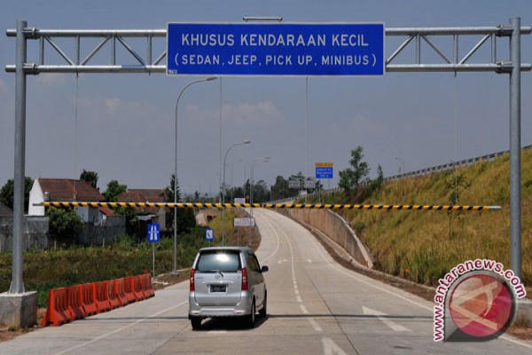 MNC ambil alih lima ruas tol Bakrie MNC ambil alih lima ruas tol Bakrie