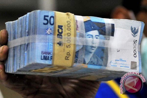 Rupiah Kamis pagi menguat 15 poin Rupiah Kamis pagi menguat 15 poin