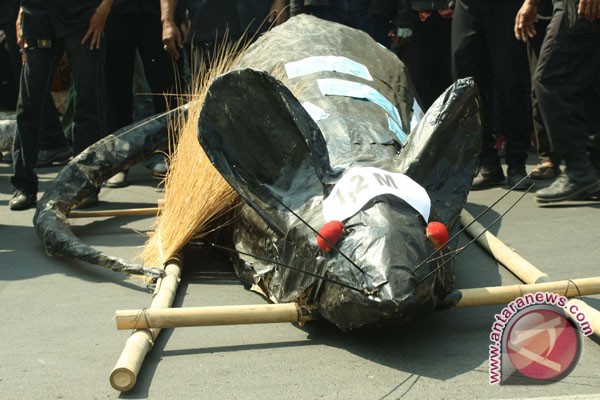 Tanda-tanda calon pemimpin pro-koruptor Tanda-tanda calon pemimpin pro-koruptor