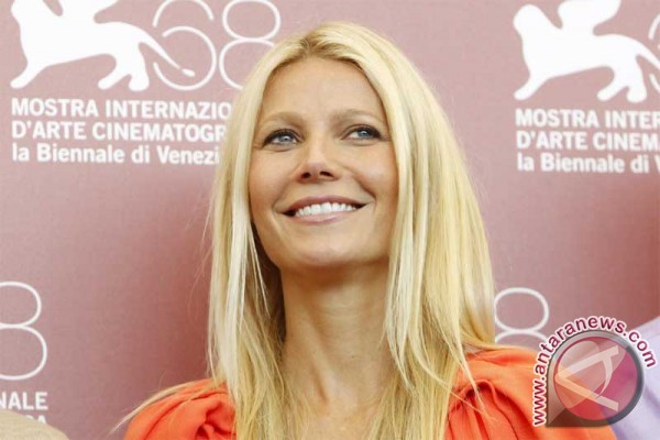 Gwyneth Paltrow dinobatkan sebagai perempuan tercantik Gwyneth Paltrow dinobatkan sebagai perempuan tercantik