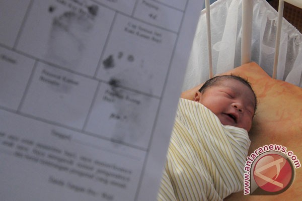 69 persen bayi Indonesia tidak mendapat ASI eksklusif 69 persen bayi Indonesia tidak mendapat ASI eksklusif