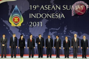 20111117ASEAN171111.jpg