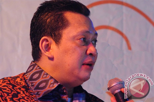 Bambang Soesatyo: Segera selamatkan Ditjen Pajak demi negara - 20111214q50