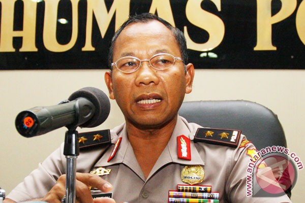 Polisi tahan 11 orang terkait kasus Batam Polisi tahan 11 orang terkait kasus Batam