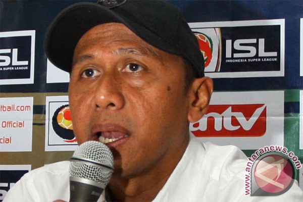 Rahmad ragukan kebugaran Greg lawan Sriwijaya FC Rahmad ragukan kebugaran Greg lawan Sriwijaya FC