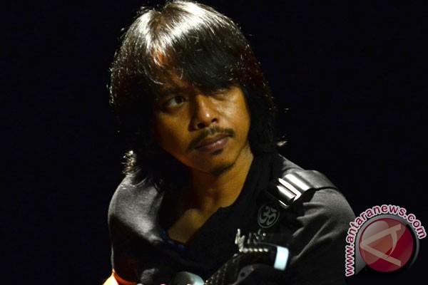 Gitaris Dewa Budjana dirikan 