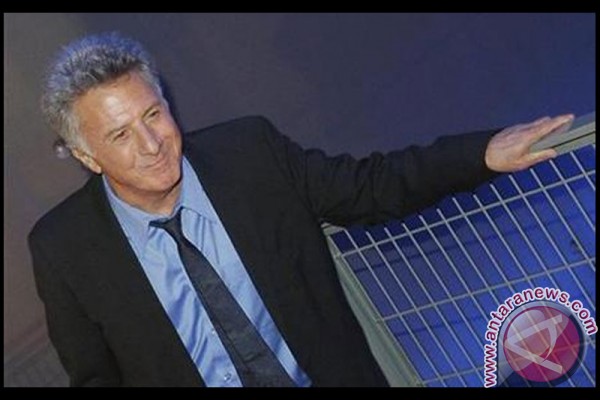 Dustin Hoffman jadi tukang judi Dustin Hoffman jadi tukang judi