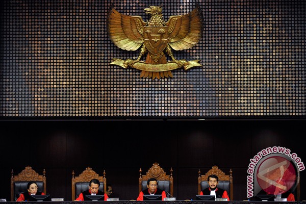 MK wajibkan perusahaan ikut SJSN MK wajibkan perusahaan ikut SJSN