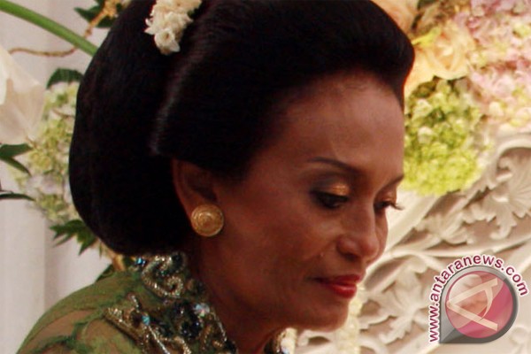 Istri Antasari Azhar caleg dapil Sumsel I Istri Antasari Azhar caleg dapil Sumsel I