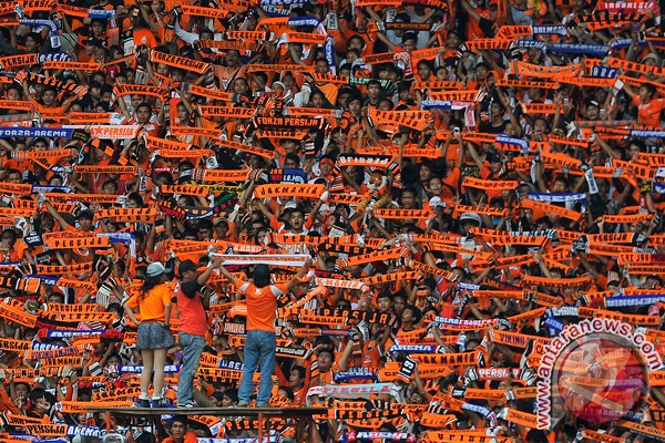 Persija ISL buru pemain baru Persija ISL buru pemain baru