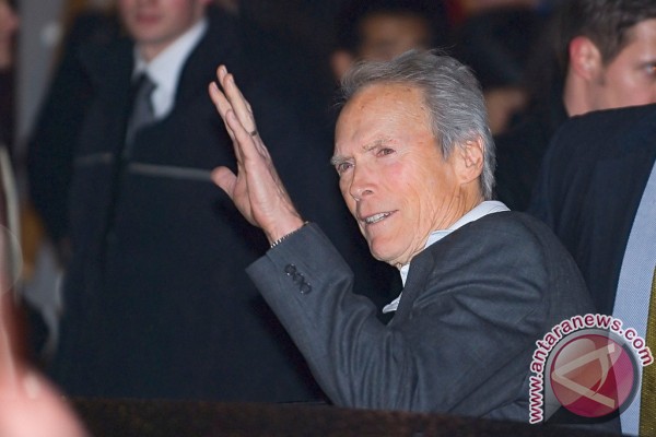 Clint Eastwood sindir Obama di konvensi Republik Clint Eastwood sindir Obama di konvensi Republik