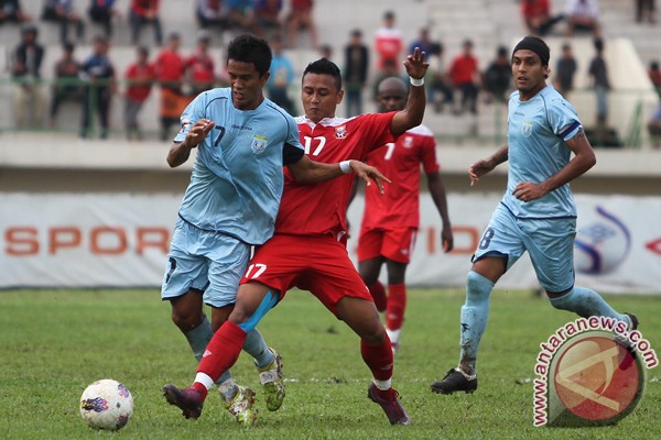Pelita Jaya kalahkan Persela 1-0 Pelita Jaya kalahkan Persela 1-0