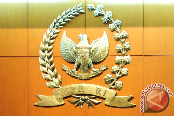 MPR akan rumuskan pedoman haluan pembangunan negara MPR akan rumuskan pedoman haluan pembangunan negara