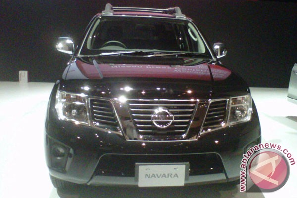 Nissan navara 2012 indonesia #2