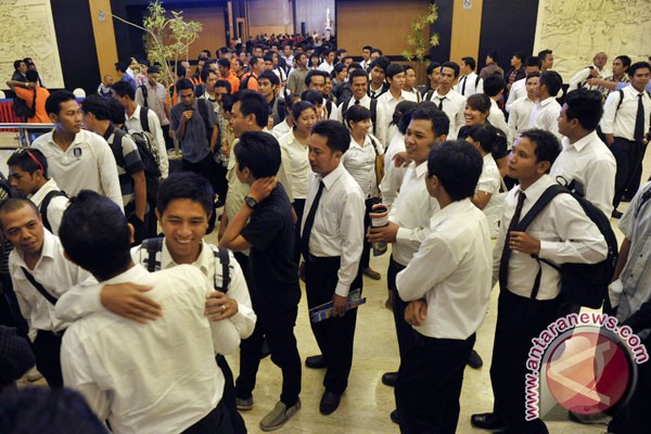 Korea Selatan butuh 10.500 TKI tahun ini Korea Selatan butuh 10.500 TKI tahun ini
