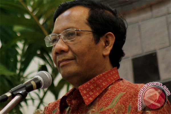 MK masih pertimbangkan gugatan pilkada satu putaran MK masih pertimbangkan gugatan pilkada satu putaran