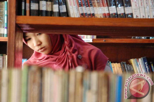 Mahasiswa dorong Pemkab Biak bangun perpustakaan daerah Mahasiswa dorong Pemkab Biak bangun perpustakaan daerah