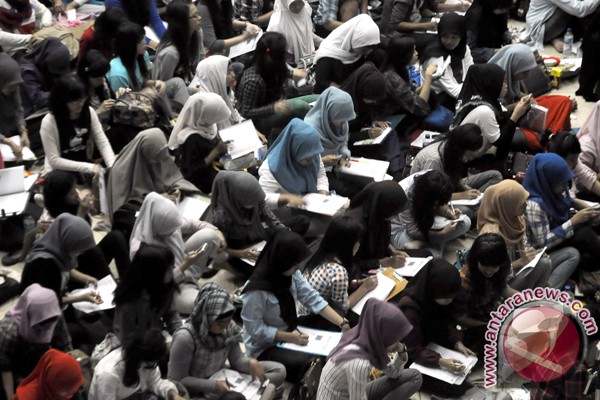 Unpad turunkan biaya masuk jalur mandiri Unpad turunkan biaya masuk jalur mandiri