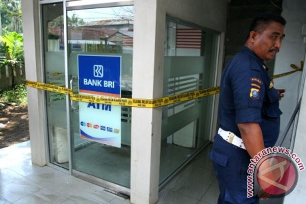 Pembobol ATM diringkus Pembobol ATM diringkus