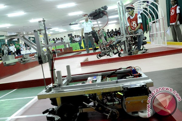 Kontes robot Indonesia diharapkan cerdaskan bangsa Kontes robot Indonesia diharapkan cerdaskan bangsa