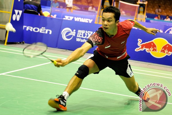 Taufik Hidayat ditantang Abian dan Koukal Taufik Hidayat ditantang Abian dan Koukal