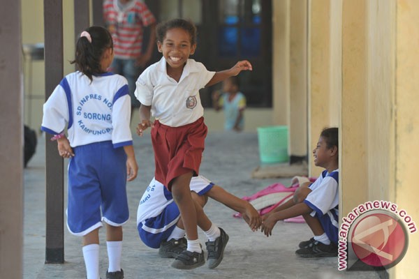 Kemdikbud canangkan sekolah bersih dan sehat Kemdikbud canangkan sekolah bersih dan sehat