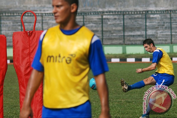 Persib vs Mitra Kukar, duel tim menanjak Persib vs Mitra Kukar, duel tim menanjak