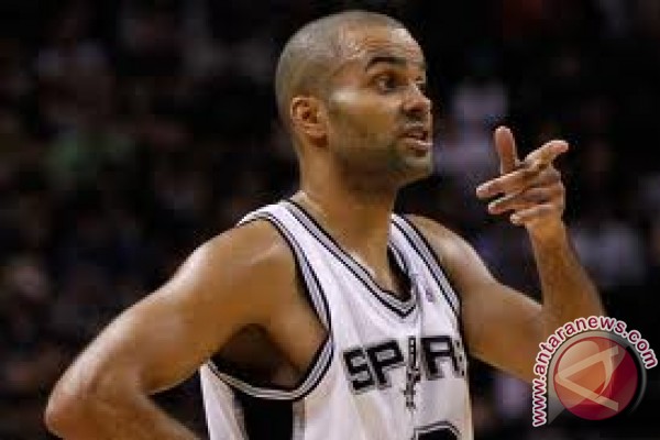Game 2 milik San Antonio Spurs Game 2 milik San Antonio Spurs