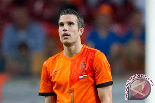 Van Persie terkesan gaya melatih Van Gaal Van Persie terkesan gaya melatih Van Gaal