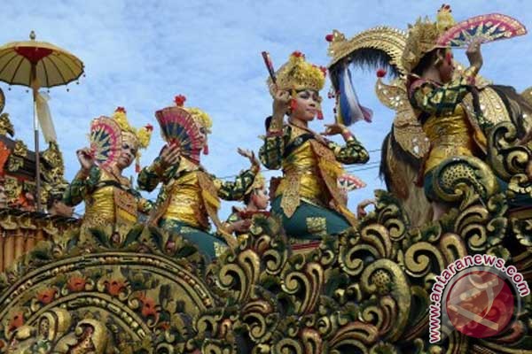 Masa keemasan kesenian Bali Abad ke-16 Masa keemasan kesenian Bali Abad ke-16