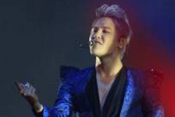 Sederhana ala Xiah Junsu Sederhana ala Xiah Junsu